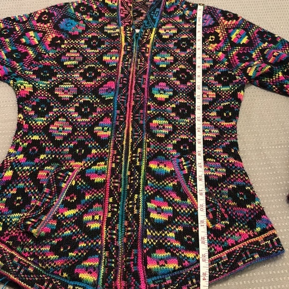 PERU handmade sweater with front closure, pockets and hat size S - Picture 8 of 10